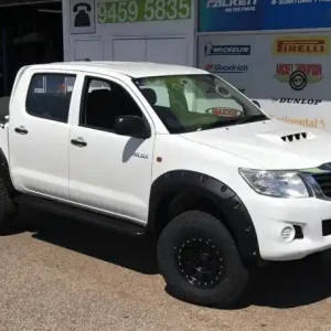 Parafanghini Supplementari Toyota Hilux Vigo 2012-2015 Saldi
