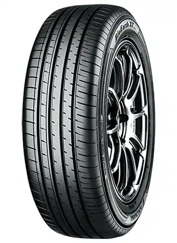 Ultima Occasione YOKOHAMA 215/60 VR16 TL 95V YOKO BLUEARTH-XT AE61