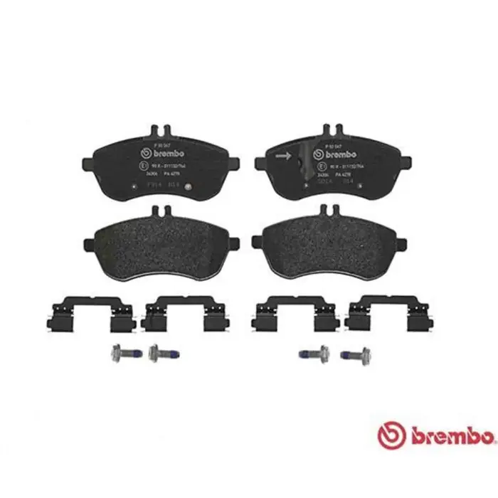 Nuova Collezione Kit pastiglie freno, Freno a disco P 50 067 BREMBO per MERCEDES-BENZ