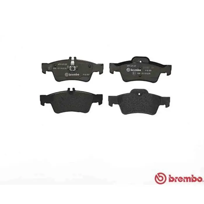 Promozione Esclusiva Kit pastiglie freno, Freno a disco P 50 052 BREMBO per MERCEDES-BENZ